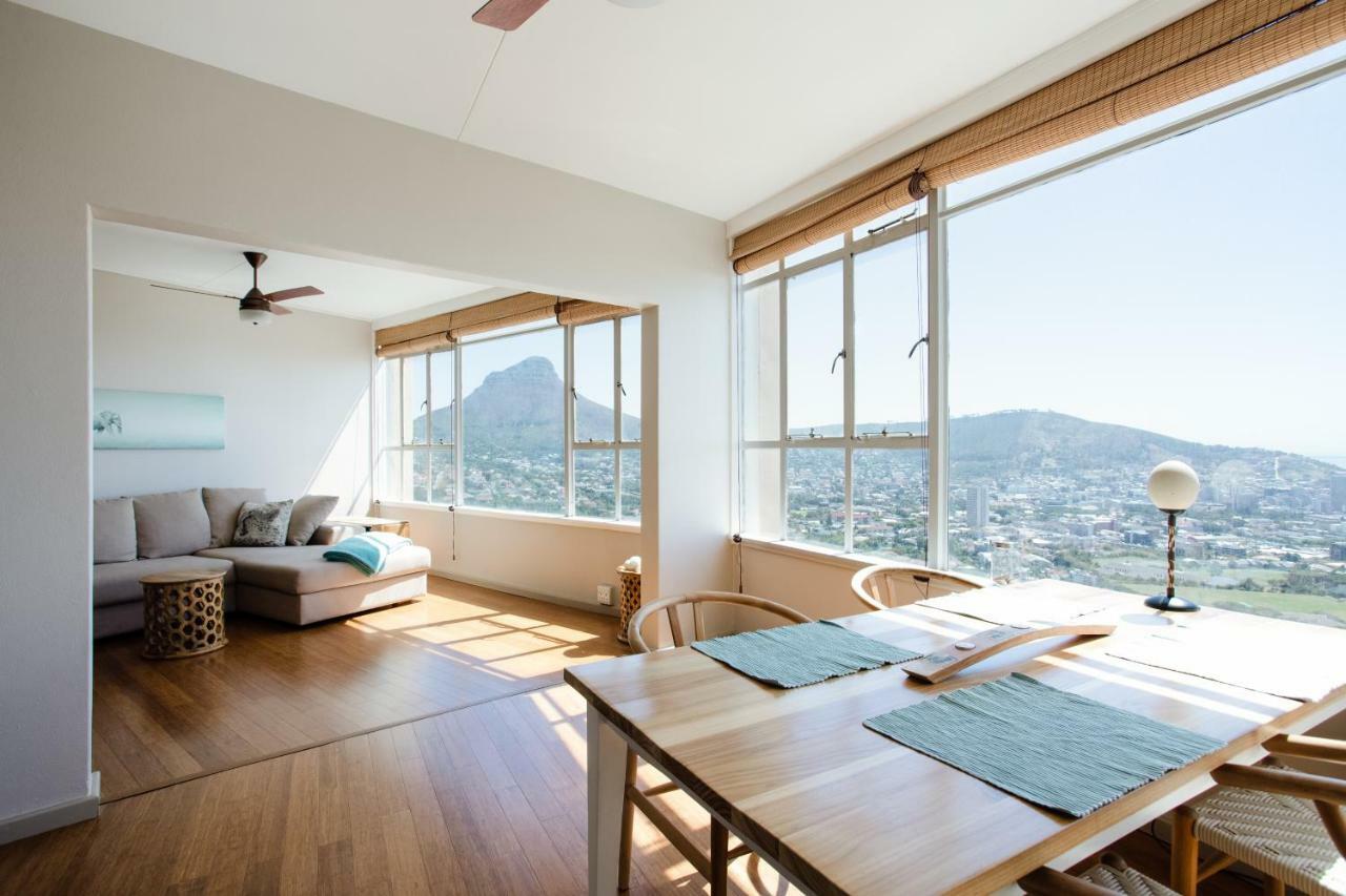 Breathtaking Views, Brand New Renovated Apartment เคปทาวน์ ภายนอก รูปภาพ