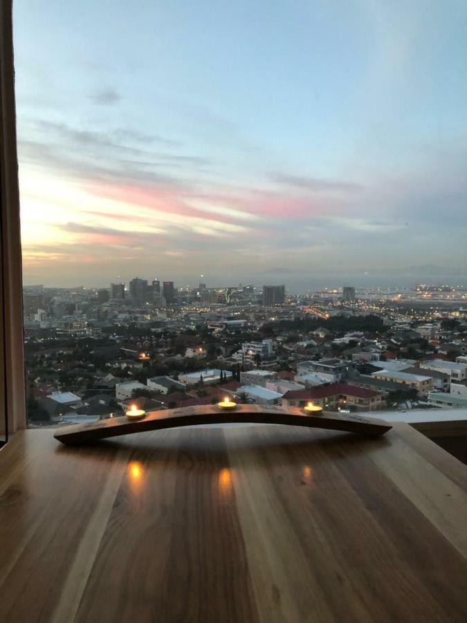 Breathtaking Views, Brand New Renovated Apartment เคปทาวน์ ภายนอก รูปภาพ