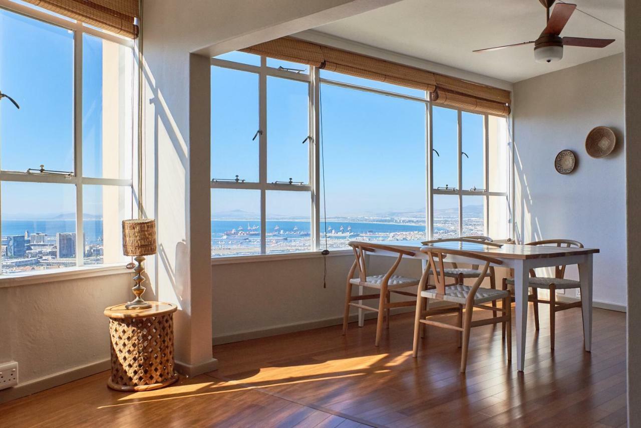 Breathtaking Views, Brand New Renovated Apartment เคปทาวน์ ภายนอก รูปภาพ