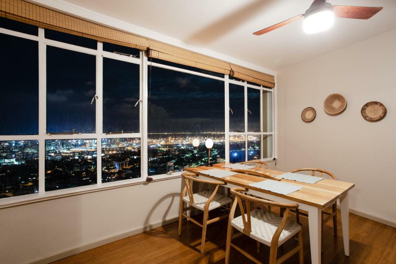 Breathtaking Views, Brand New Renovated Apartment เคปทาวน์ ภายนอก รูปภาพ